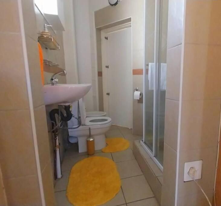 Spacious 1 Bedroom, Self Catering Apartment In Glenwood, Дурбан Екстер'єр фото
